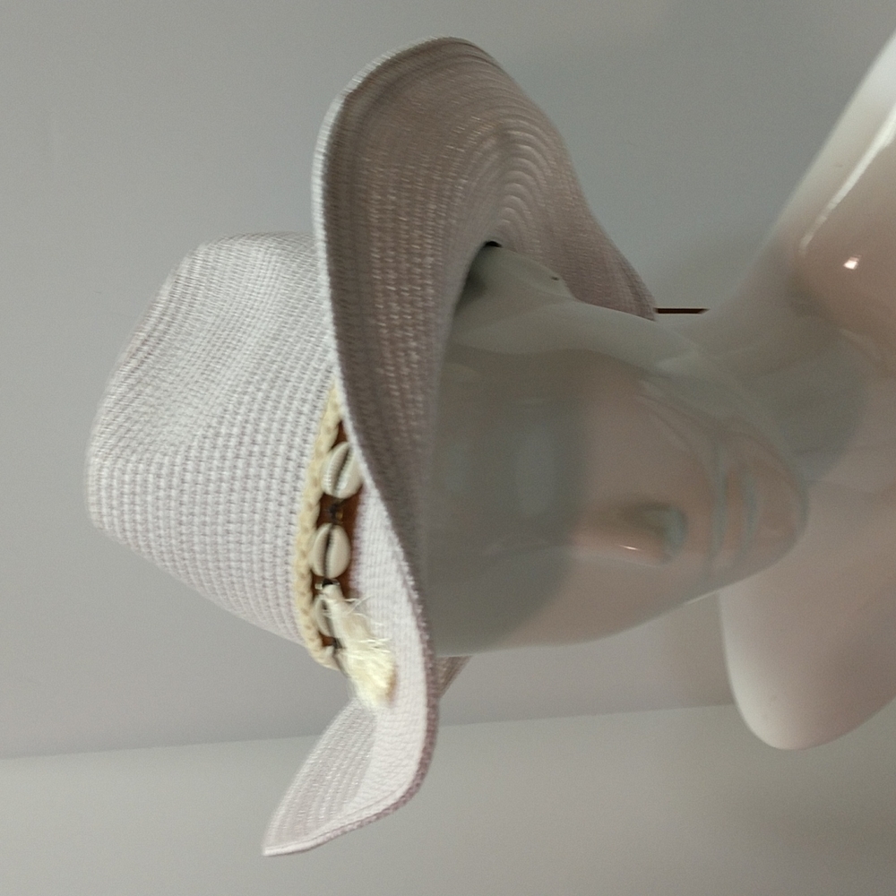 Woven Western Straw Beach Hat Cowrie Cowry Shells Tassels Tinted White Boho - Picture 3 of 15